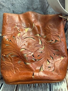 Patricia Nash, Handcrafted Floral Tooled Leather Shoulder Bag - Brown